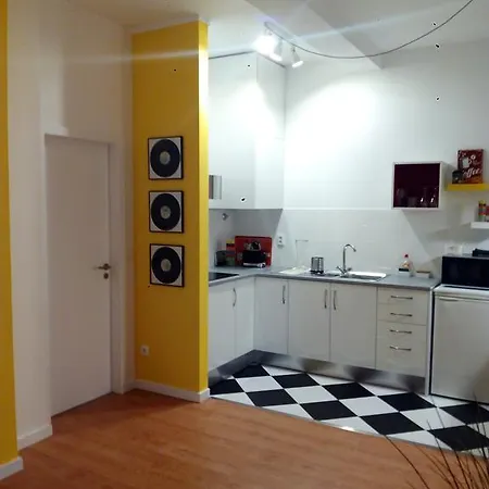 Apartamento Serpa Pinto *